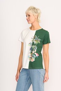Preen Placement Swing Fit Tee