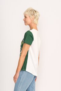 Preen Placement Swing Fit Tee