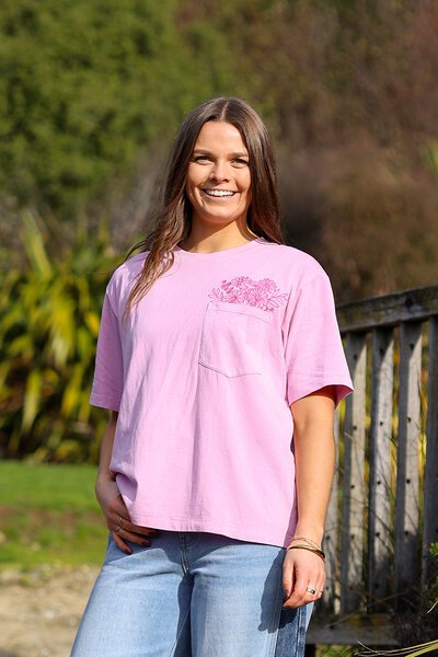 Memo Bouquet Patch Pocket Tee-3-ways-to-style-Hello Cyril.