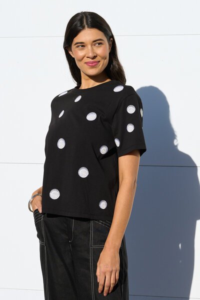 Memo Beaded Tee-shop-by-label-Hello Cyril.