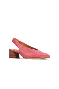 EOS Hattie Shoe
