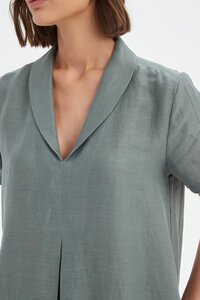 Tirelli Shawl Collar Pleat Dress