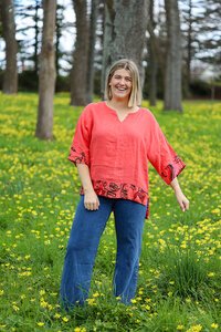 Wednesday Lulu Face Trim Tunic Top