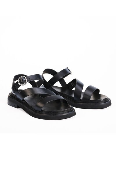 EOS Starla Sandal-december-Hello Cyril.