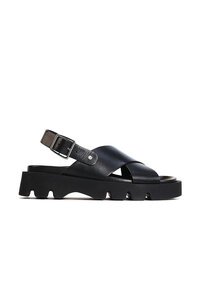EOS Monnis Sandal