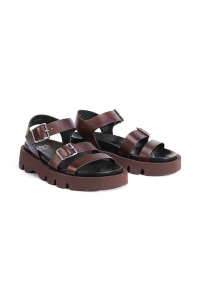 EOS Monn Sandal-3-ways-to-style-Hello Cyril.