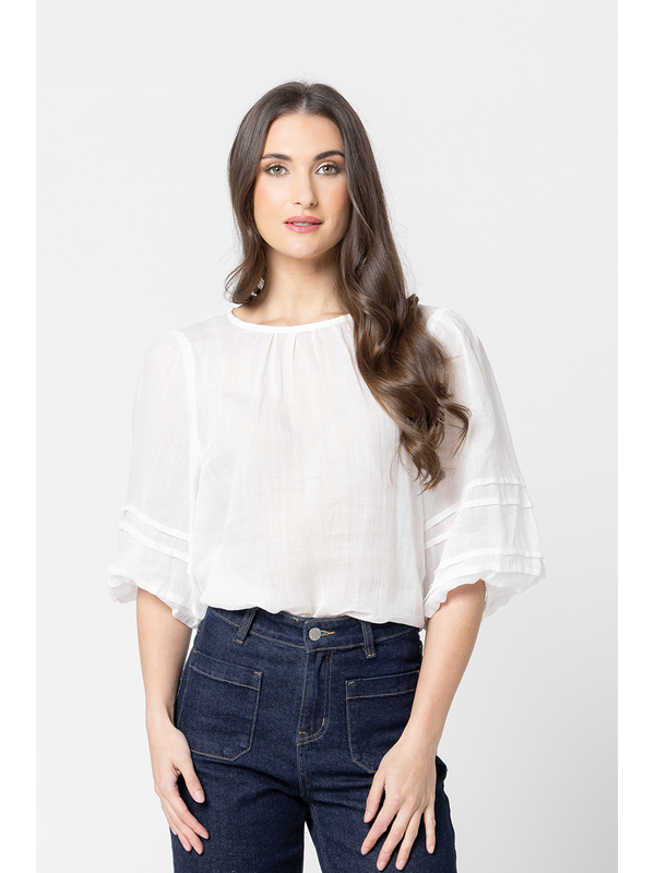 Leila + Luca Fateful Puff Sleeve Top
