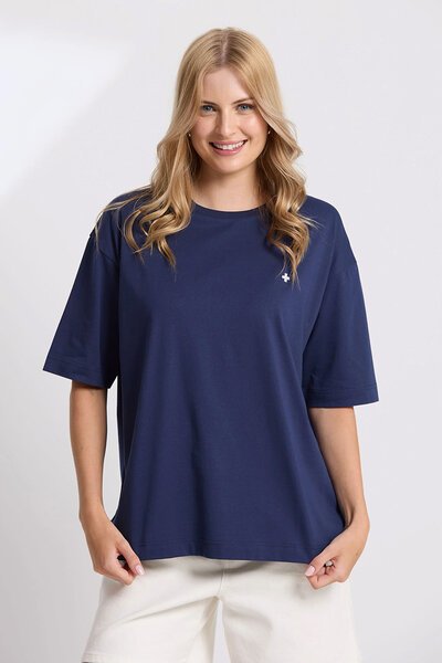 Stella + Gemma Porter Tee-shop-by-label-Hello Cyril.