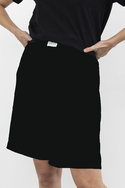 Moss Tate Short-hc-new-Hello Cyril.