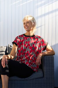 Memo Contrast Trim Top