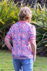 Memo Shirred Short Sleeve Blouse