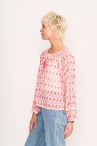 Memo Tassel Blouse