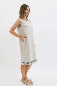 Worthier Sleeveless Embroidery Hem Dress