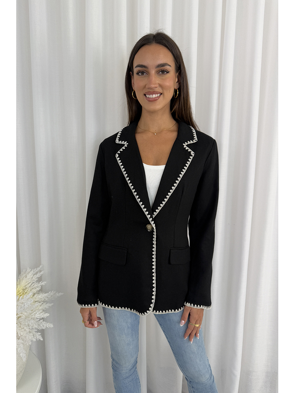 Miracle Contrast Trim Blazer