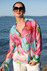 Curate Always Within Reach Top