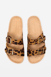 Stella + Gemma Marilou Slide