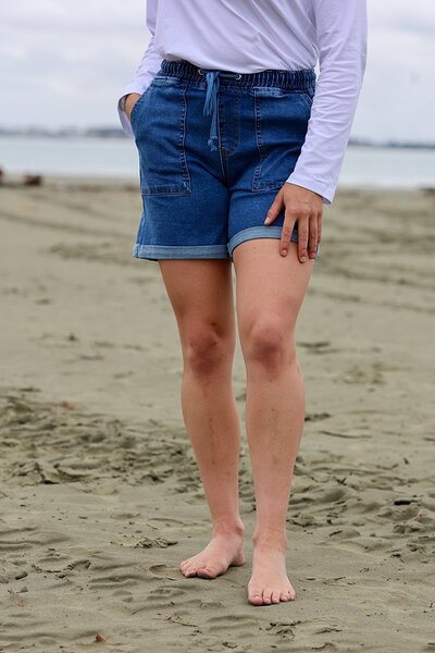 Wakee Roll Cuff Denim Short-hc-new-Hello Cyril.