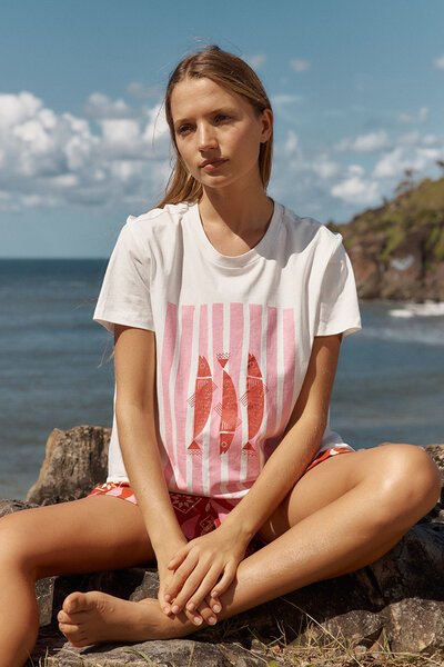 Betty Basics Ellia Crew Tee Sardinia Print-lives-Hello Cyril.