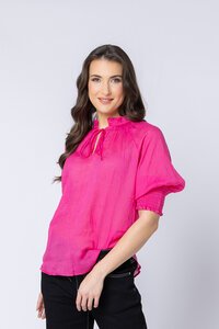 Leila + Luca Encourage Top