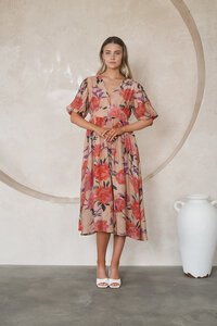 Fria The Label Big Floral Midi Dress