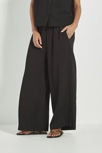 Verge Aubrey Pant