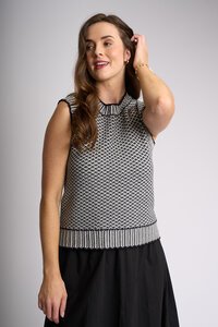 Foil Notch One Up Vest