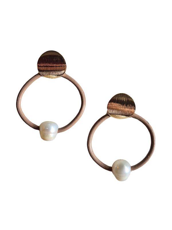 Zoda Natural Pearl Earring