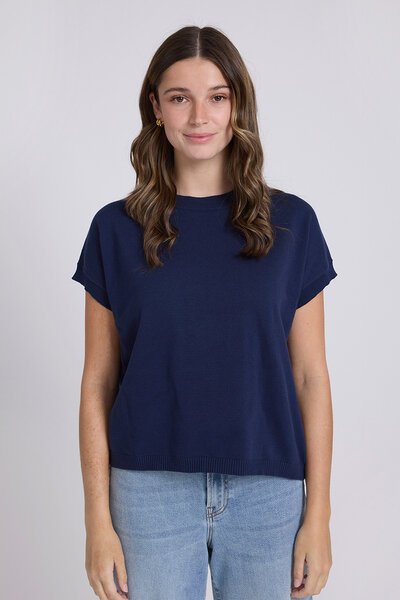 Stella + Gemma Gwen Tee-shop-by-label-Hello Cyril.