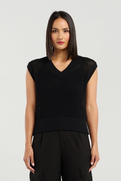 Et Alia Debbie Vest-hc-new-Hello Cyril.