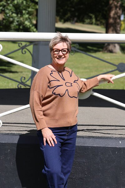 Oh Three Bloom Top-shop-by-style-Hello Cyril.