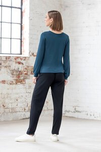Vassalli Remy Merino Crossover Front Top
