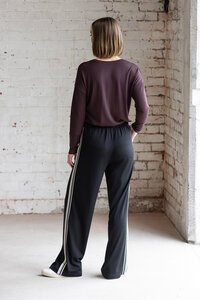 Vassalli Asher Merino Wide Leg Elastic Waist Pant