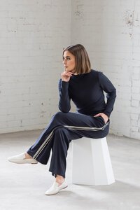 Vassalli Asher Merino Wide Leg Elastic Waist Pant