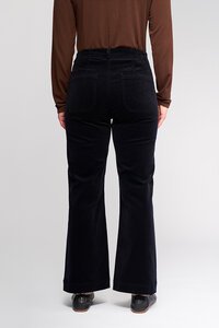 Vassalli Daily Cord Straight Ankle Grazer Pant