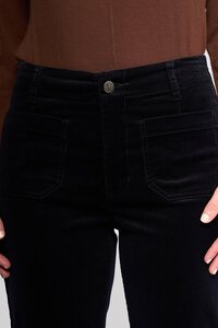 Vassalli Daily Cord Straight Ankle Grazer Pant