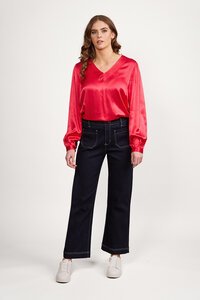 Vassalli Daily Straight Leg Ankle Grazer Jean