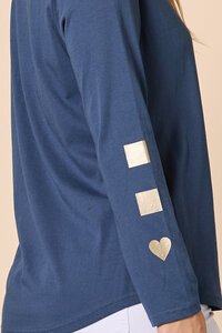 Threadz Hearts Square Tee