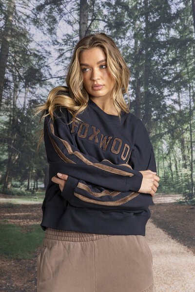 Foxwood Elevated Sunday Crew-hc-new-Hello Cyril.