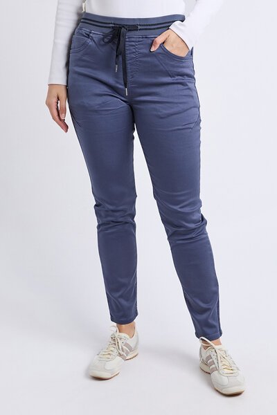 Foxwood Slyvia Jogger-hc-new-Hello Cyril.