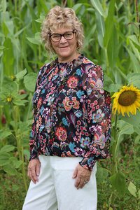 Memo Pintuck Front Shirred Cuff Blouse