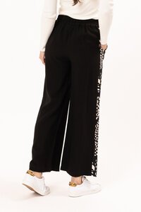 Seeking Lola Bold Leopard Stripe Pant