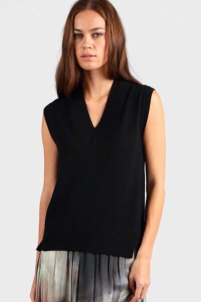 Storm Double V Superfine Merino Vest-hc-new-Hello Cyril.