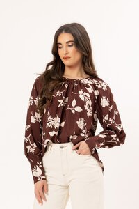 Leila + Luca Espresso Centered Top