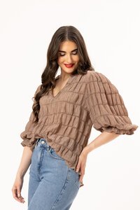 Seeking Lola Biscuit Graceful Top