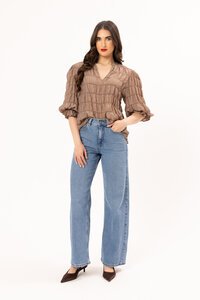 Seeking Lola Biscuit Graceful Top