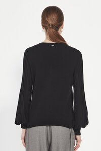Verge Nina Sweater