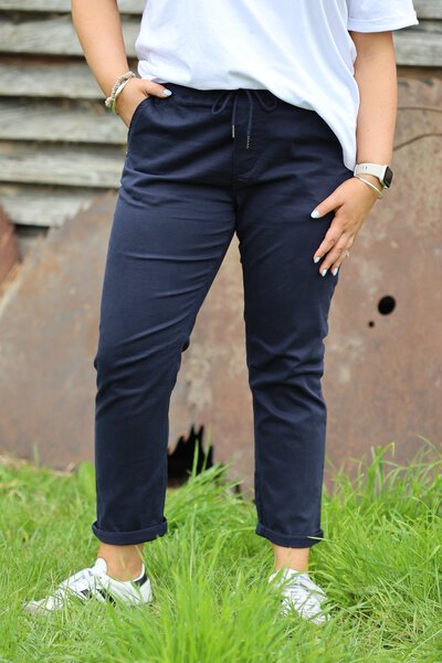 Wakee Charlotte Jogger-hc-new-Hello Cyril.