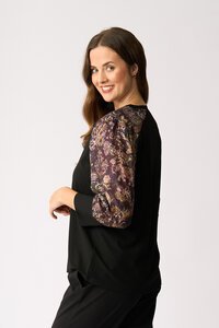 Memo Contrast Woven Shoulder Top