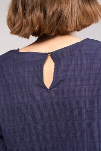 Knewe Label Volume Top
