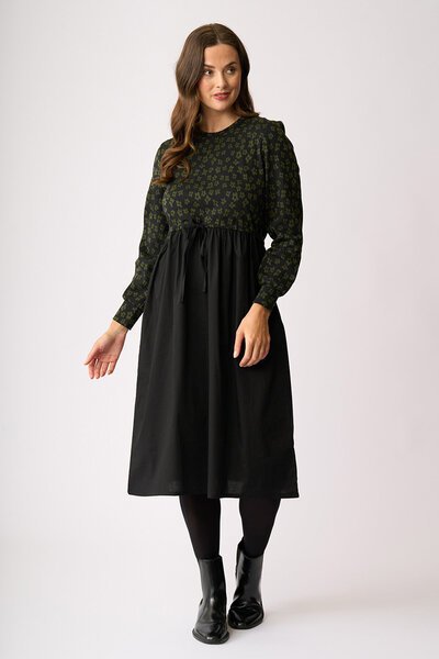 Esplanade Two Halves Dress-25.2.26-Hello Cyril.